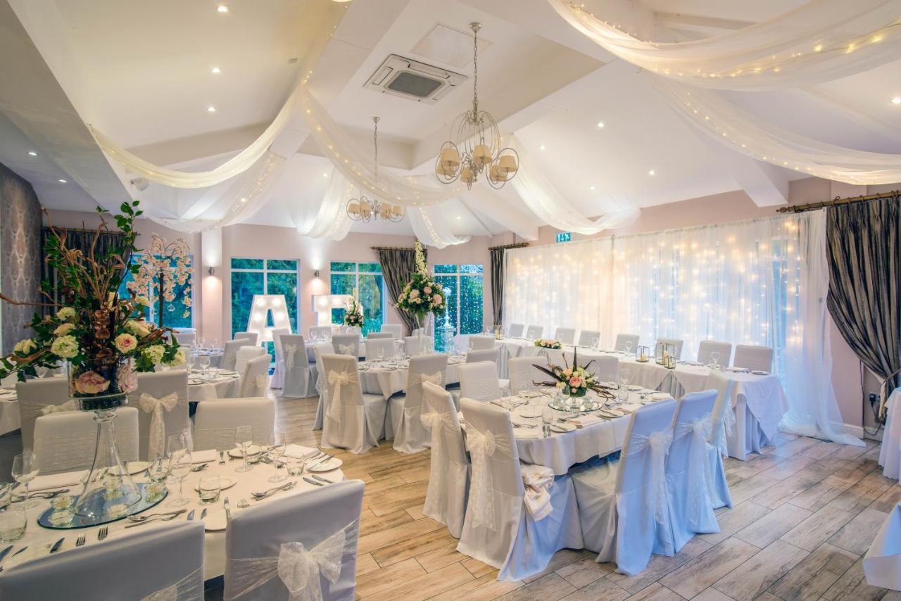 Astley Bank Hotel Darwen Luaran gambar
