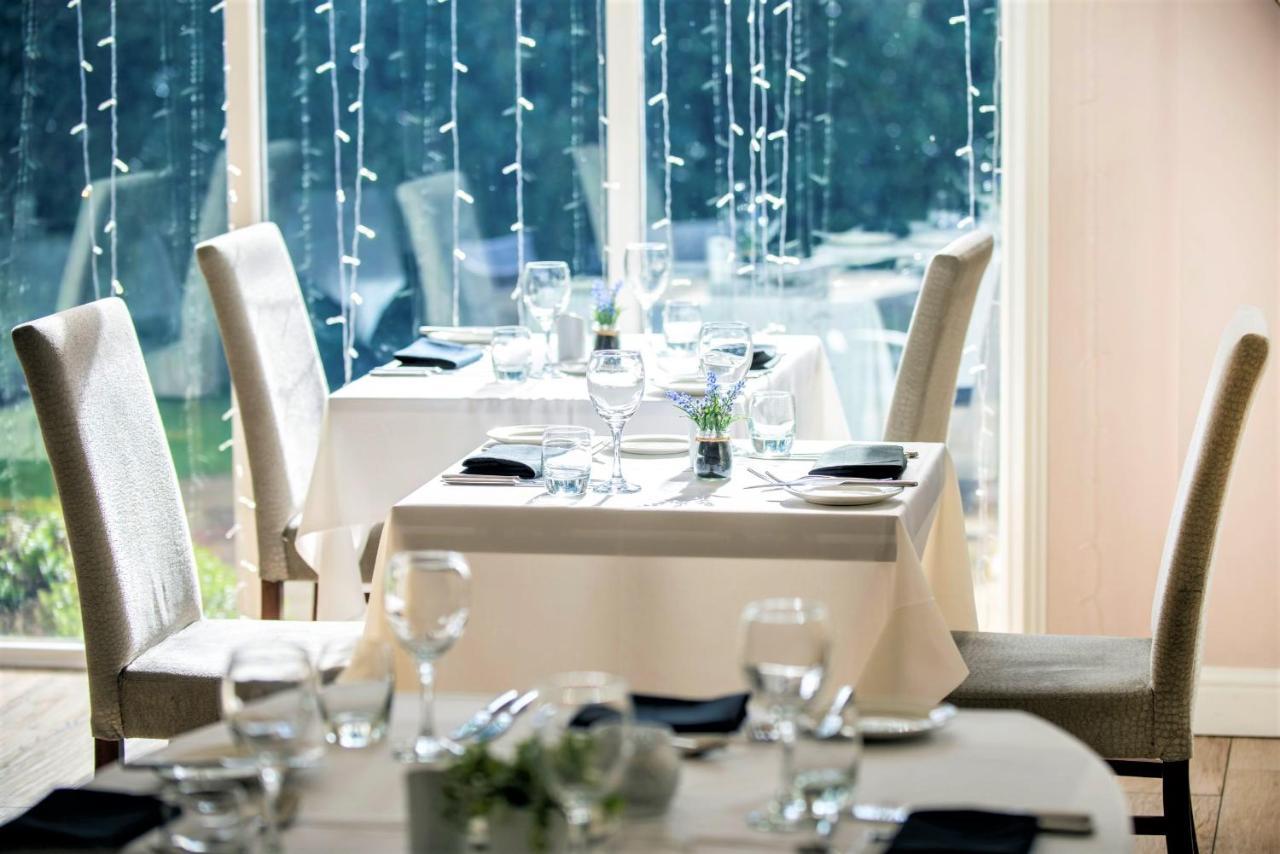 Astley Bank Hotel Darwen Luaran gambar