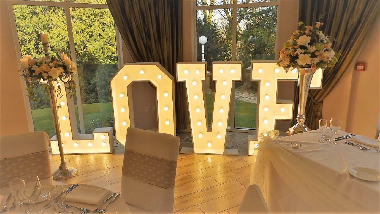 Astley Bank Hotel Darwen Luaran gambar