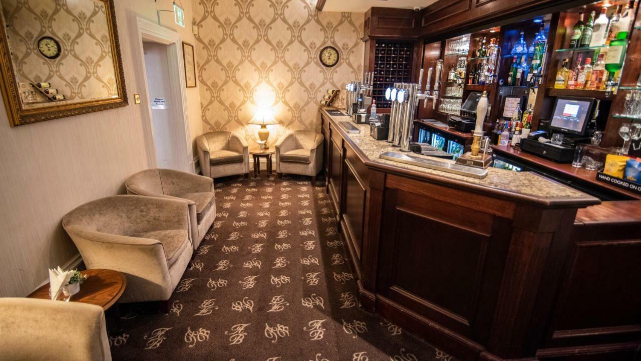 Astley Bank Hotel Darwen Luaran gambar